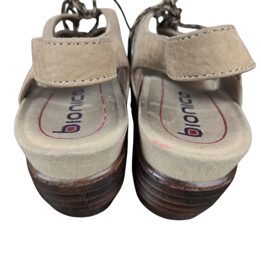 Bionica Ghillie Sirus Women's 10 Stone Tan Lace Up Wedge Suede Leather Sandals
